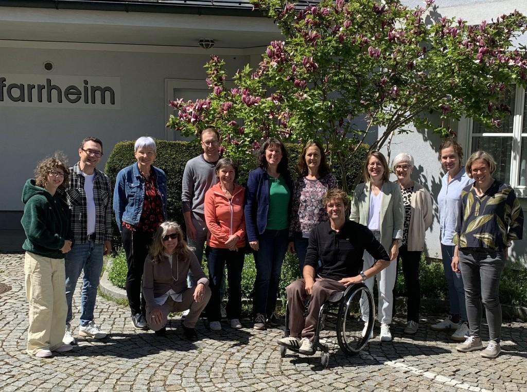 Öffentliche Bücherei der Pfarre und Gemeinde Helfenberg